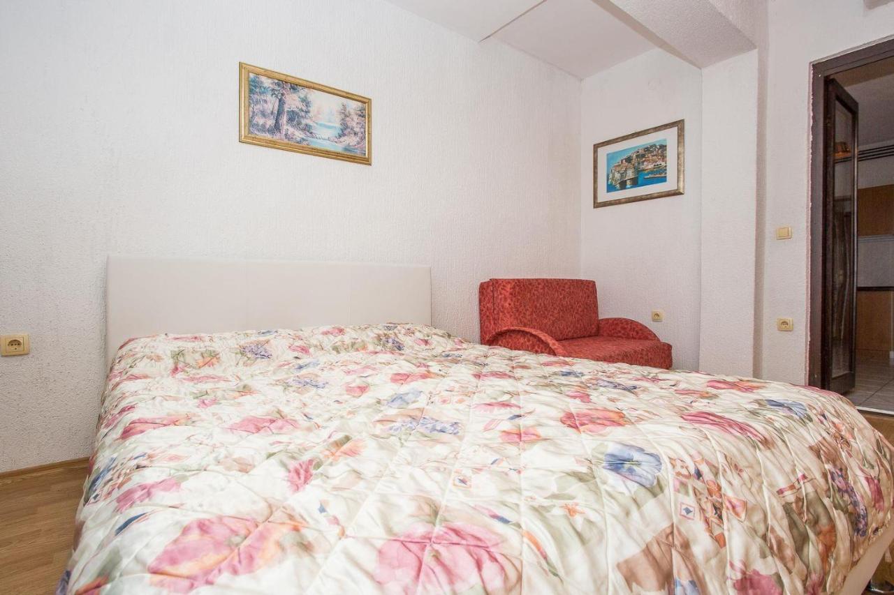 Apartments Mira On The Peljesac Peninsula Orebić Eksteriør billede